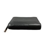 defimport:9bb3d0a287130f900bf0eeb336b01e10