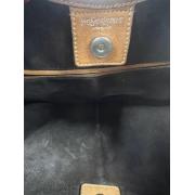 defimport:19ce6d2fe9bd800ac59cd013dd66c10d