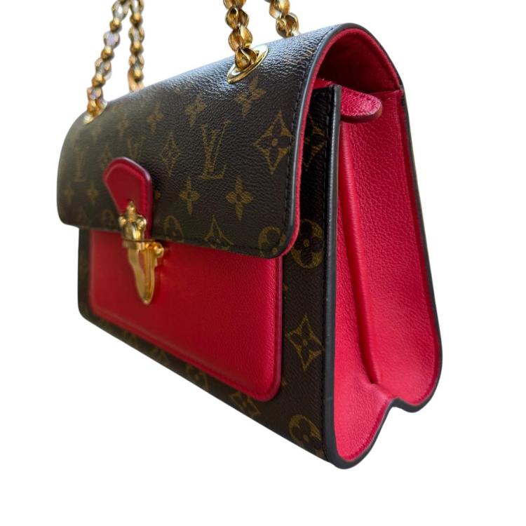 Broche Loewe