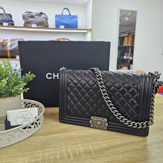 Petit sac Chanel Classique cuir grainé