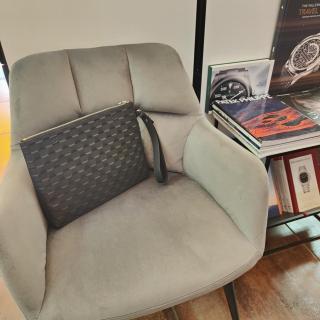 Pochette Louis Vuitton Takeoff